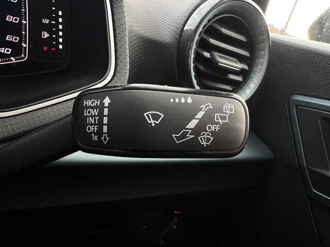SEAT Arona 1.0 TSI 115 XPERIENCE Lux 5dr DSG
